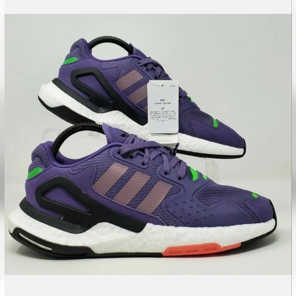 Adidas Day Jogger Originals Women's Sneakers Shoes Size Multi Purple FW4827 New - Picture 1 of 12